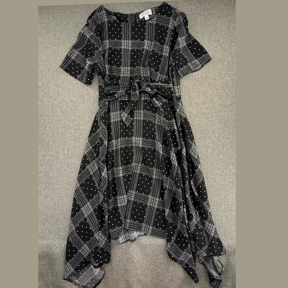 ELLE Handkerchief Dress Plaid Large Boat Neck Black‎ Gray White Belt Tie - Picture 2 of 12